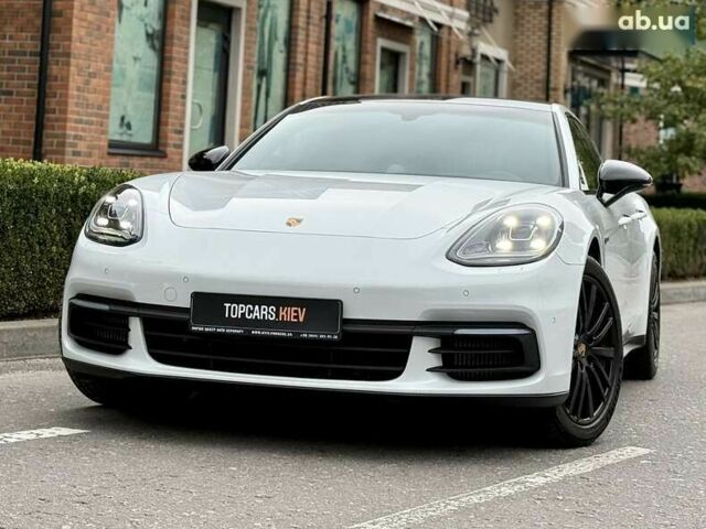 Порше Панамера, объемом двигателя 0 л и пробегом 47 тыс. км за 67990 $, фото 1 на Automoto.ua
