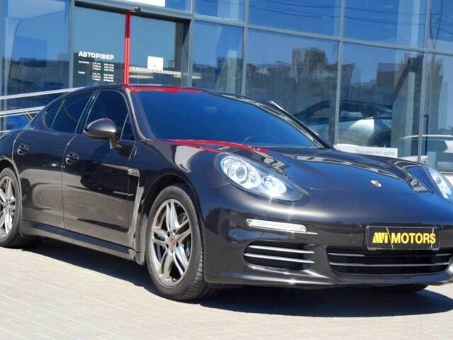 Сірий Порше Panamera, об'ємом двигуна 3.6 л та пробігом 114 тис. км за 31500 $, фото 1 на Automoto.ua