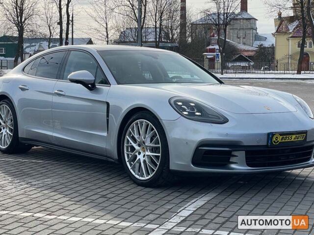 Серый Порше Панамера, объемом двигателя 3 л и пробегом 61 тыс. км за 52899 $, фото 1 на Automoto.ua