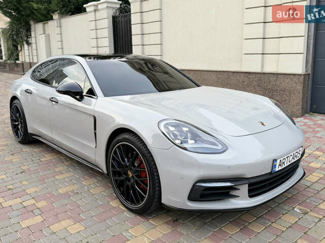 Сірий Порше Panamera, об'ємом двигуна 2.9 л та пробігом 72 тис. км за 59999 $, фото 1 на Automoto.ua
