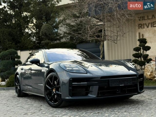 Сірий Порше Panamera, об'ємом двигуна 2.89 л та пробігом 41 тис. км за 155000 $, фото 1 на Automoto.ua