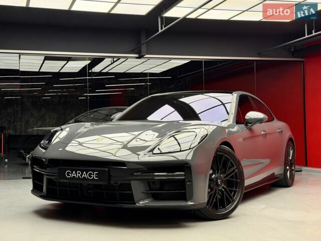 Сірий Порше Panamera, об'ємом двигуна 4 л та пробігом 12 тис. км за 207000 $, фото 1 на Automoto.ua