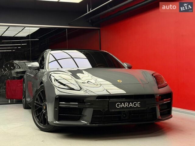 Сірий Порше Panamera, об'ємом двигуна 4 л та пробігом 12 тис. км за 211900 $, фото 1 на Automoto.ua