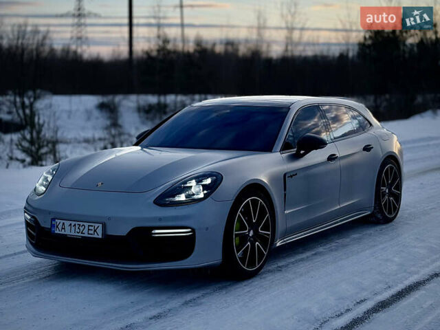Серый Порше Панамера, объемом двигателя 2.89 л и пробегом 115 тыс. км за 64000 $, фото 1 на Automoto.ua