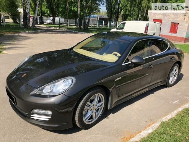 Сірий Порше Panamera, об'ємом двигуна 4.8 л та пробігом 138 тис. км за 26000 $, фото 1 на Automoto.ua