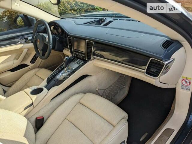 Синій Порше Panamera, об'ємом двигуна 4.81 л та пробігом 133 тис. км за 15999 $, фото 1 на Automoto.ua