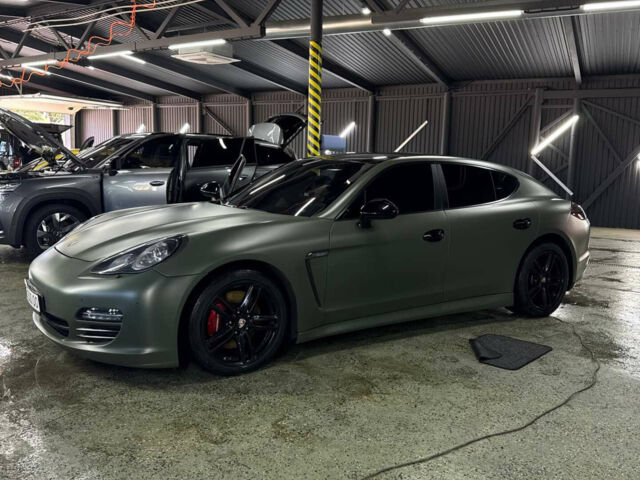 Синій Порше Panamera, об'ємом двигуна 3.6 л та пробігом 194 тис. км за 22000 $, фото 1 на Automoto.ua