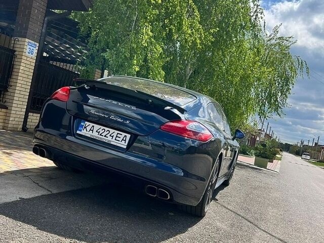 Синій Порше Panamera, об'ємом двигуна 4.81 л та пробігом 20 тис. км за 29900 $, фото 1 на Automoto.ua