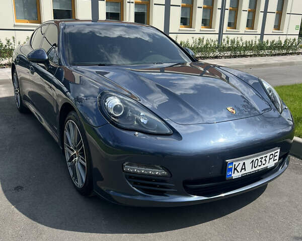 Синій Порше Panamera, об'ємом двигуна 2.97 л та пробігом 134 тис. км за 28700 $, фото 1 на Automoto.ua
