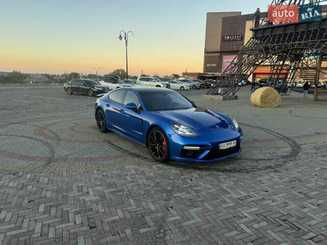Синий Порше Панамера, объемом двигателя 4 л и пробегом 89 тыс. км за 82000 $, фото 1 на Automoto.ua