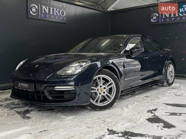 Синий Порше Панамера, объемом двигателя 2.89 л и пробегом 22 тыс. км за 65000 $, фото 1 на Automoto.ua