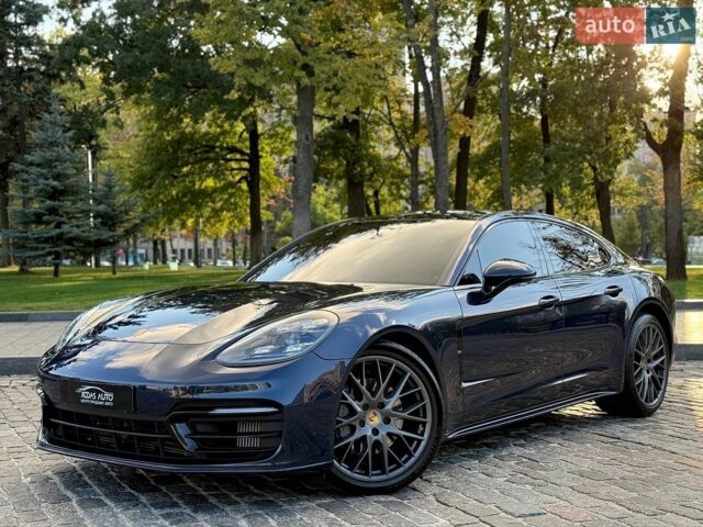 Синий Порше Панамера, объемом двигателя 2.89 л и пробегом 75 тыс. км за 46000 $, фото 1 на Automoto.ua