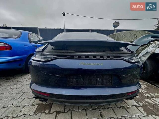 Синій Порше Panamera, об'ємом двигуна 2.89 л та пробігом 31 тис. км за 38000 $, фото 1 на Automoto.ua