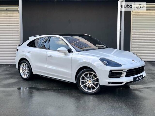 Белый Порше Cayenne Coupe, объемом двигателя 3 л и пробегом 39 тыс. км за 101500 $, фото 1 на Automoto.ua