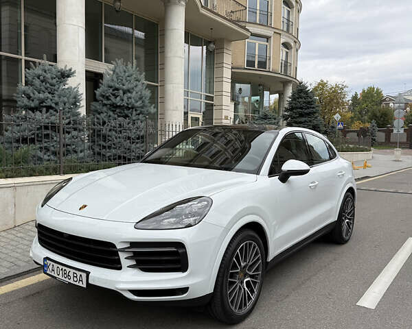 Порше Cayenne Coupe 2020 в Киеве на Automoto.ua Белый Порше Cayenne Coupe, объемом двигателя 3 л и пробегом 22 тыс. км за 86000 $, фото 1 на Automoto.ua