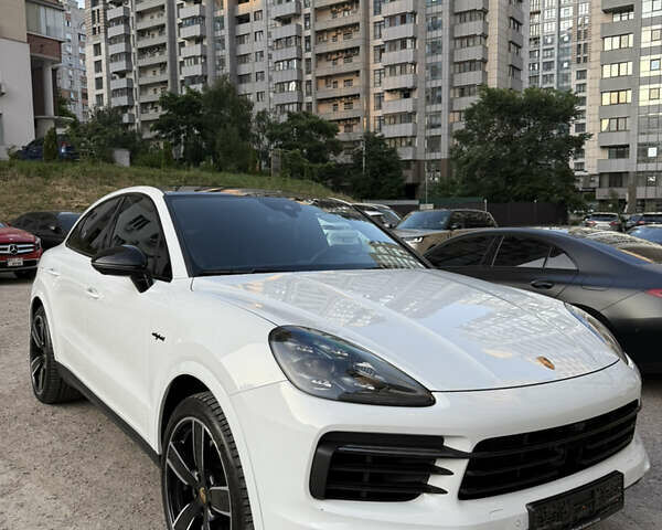 Белый Порше Cayenne Coupe, объемом двигателя 3 л и пробегом 73 тыс. км за 90000 $, фото 1 на Automoto.ua