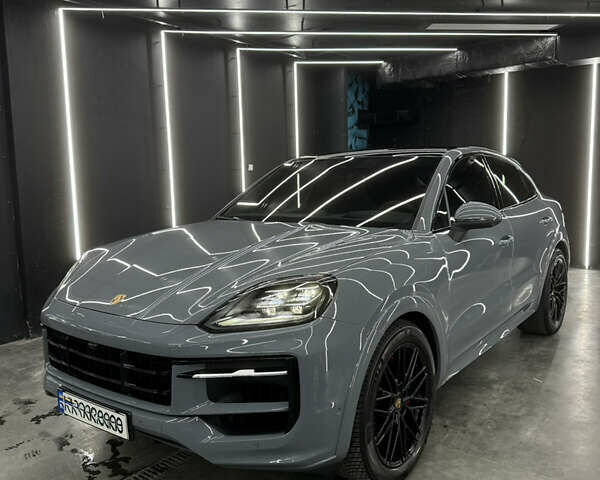 Серый Порше Cayenne Coupe, объемом двигателя 3.98 л и пробегом 43 тыс. км за 145000 $, фото 1 на Automoto.ua
