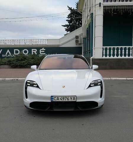 Білий Порше Тайкан, об'ємом двигуна 0 л та пробігом 73 тис. км за 70000 $, фото 1 на Automoto.ua