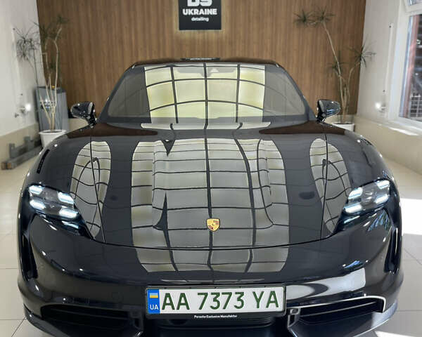 Чорний Порше Тайкан, об'ємом двигуна 0 л та пробігом 45 тис. км за 105000 $, фото 1 на Automoto.ua