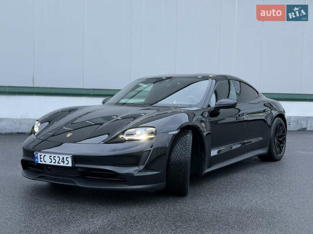 Черный Порше Тайкан, объемом двигателя 0 л и пробегом 90 тыс. км за 57000 $, фото 1 на Automoto.ua