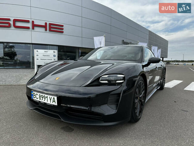 Черный Порше Тайкан, объемом двигателя 0 л и пробегом 20 тыс. км за 114000 $, фото 1 на Automoto.ua