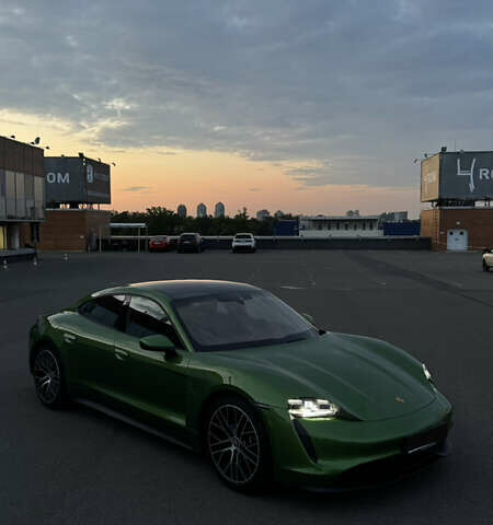 Порше Тайкан, объемом двигателя 0 л и пробегом 54 тыс. км за 67000 $, фото 1 на Automoto.ua