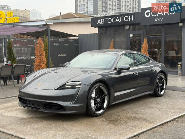 Серый Порше Тайкан, объемом двигателя 0 л и пробегом 69 тыс. км за 52000 $, фото 1 на Automoto.ua