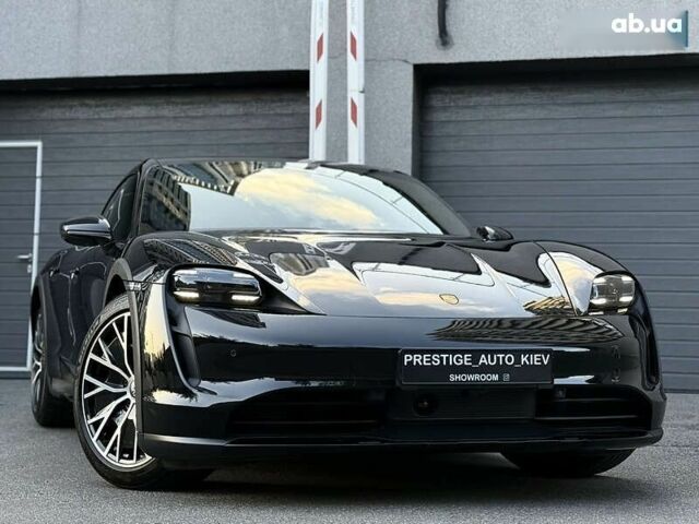 Порше Taycan Cross Turismo, объемом двигателя 0 л и пробегом 15 тыс. км за 88000 $, фото 1 на Automoto.ua