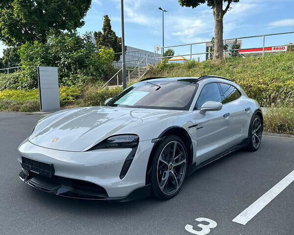 Сірий Порше Taycan Cross Turismo, об'ємом двигуна 0 л та пробігом 18 тис. км за 149900 $, фото 1 на Automoto.ua