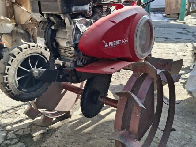 Красный Пуберт Варио, объемом двигателя 0 л и пробегом 10 тыс. км за 294 $, фото 1 на Automoto.ua