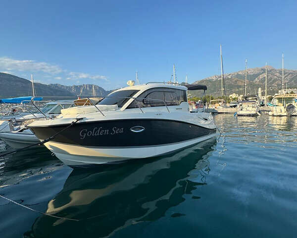 Квиксильвер Актив, объемом двигателя 0 л и пробегом 3 тыс. км за 55000 $, фото 1 на Automoto.ua