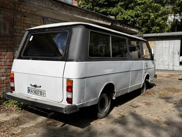 Белый РАФ 2203, объемом двигателя 2.4 л и пробегом 54 тыс. км за 1000 $, фото 1 на Automoto.ua