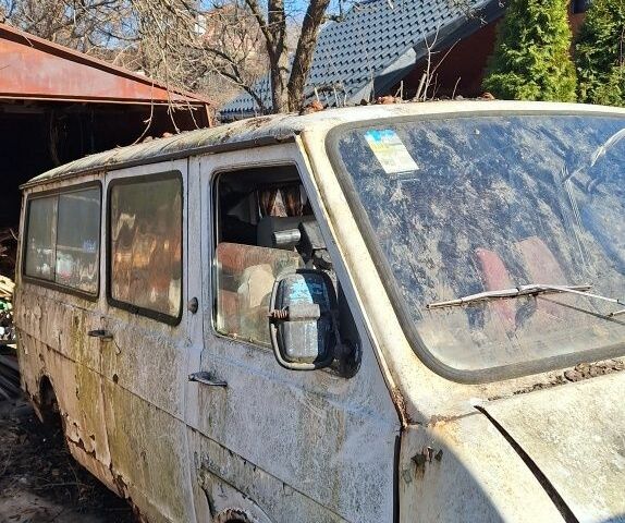 Белый РАФ 2203, объемом двигателя 0 л и пробегом 200 тыс. км за 226 $, фото 1 на Automoto.ua