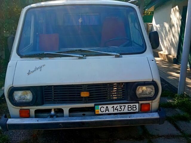 РАФ 2203, объемом двигателя 2.5 л и пробегом 0 тыс. км за 850 $, фото 1 на Automoto.ua