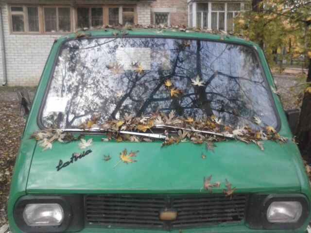 Зелений РАФ 2203, об'ємом двигуна 2.4 л та пробігом 600 тис. км за 355 $, фото 1 на Automoto.ua