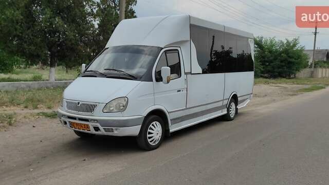 Белый РУТА 20, объемом двигателя 2.5 л и пробегом 380 тыс. км за 3800 $, фото 1 на Automoto.ua