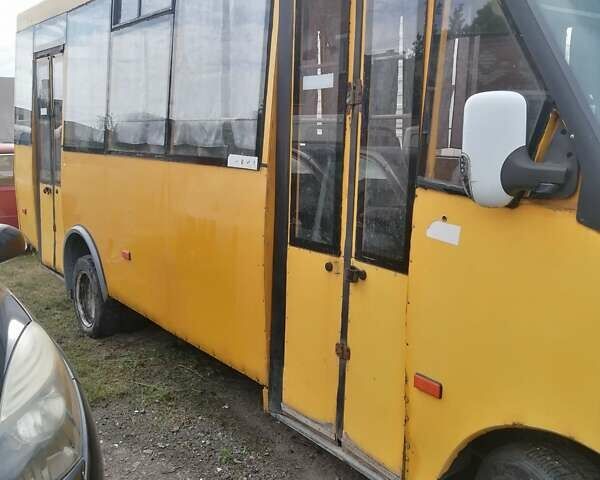 Желтый РУТА 25, объемом двигателя 2.9 л и пробегом 400 тыс. км за 4500 $, фото 1 на Automoto.ua