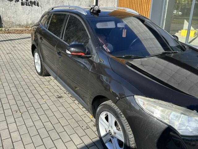 Чорний Рено 10, об'ємом двигуна 1.5 л та пробігом 295 тис. км за 6500 $, фото 1 на Automoto.ua