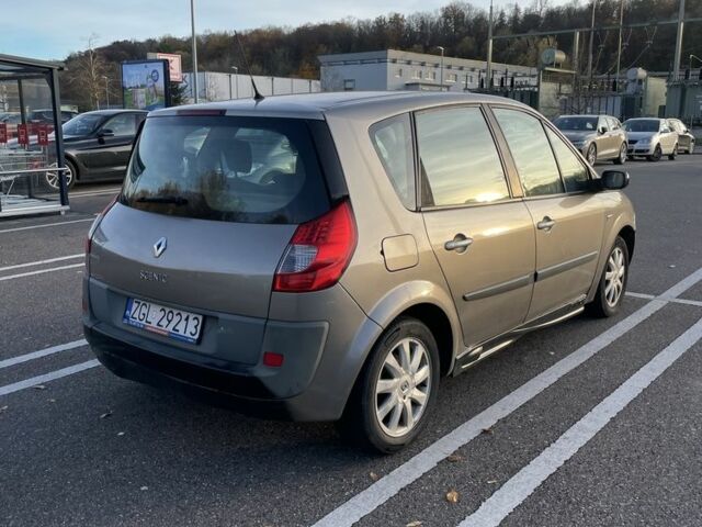 Серый Рено 10, объемом двигателя 1.5 л и пробегом 24 тыс. км за 693 $, фото 1 на Automoto.ua