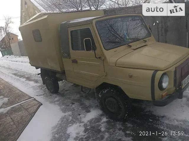 Серый Рено 10, объемом двигателя 1.1 л и пробегом 360 тыс. км за 3502 $, фото 1 на Automoto.ua