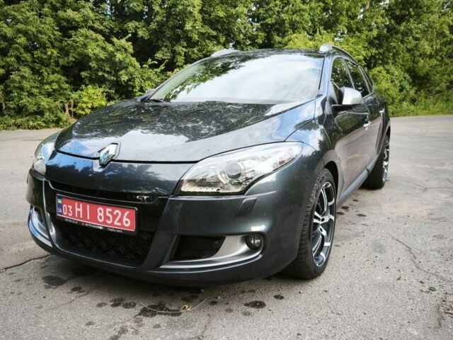 Сірий Рено 10, об'ємом двигуна 2 л та пробігом 126 тис. км за 8750 $, фото 1 на Automoto.ua