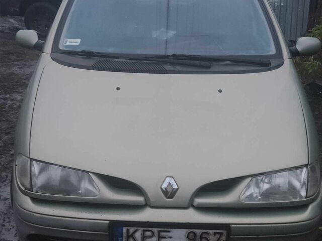 Зеленый Рено 10, объемом двигателя 1.9 л и пробегом 250 тыс. км за 952 $, фото 1 на Automoto.ua