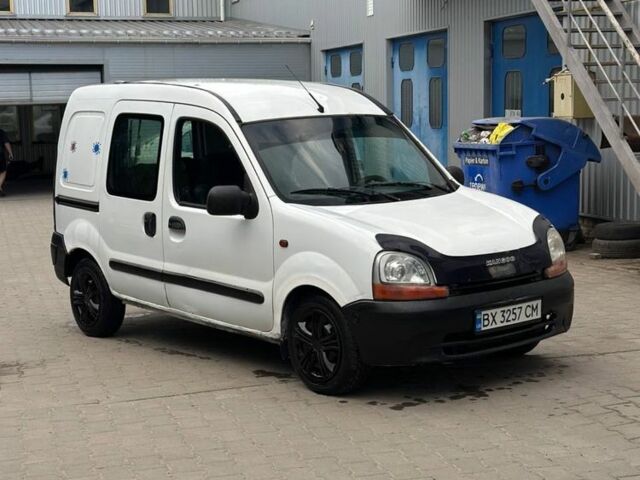 Белый Рено 11, объемом двигателя 1.9 л и пробегом 250 тыс. км за 1800 $, фото 1 на Automoto.ua