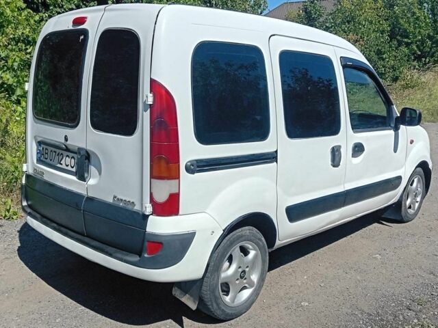 Белый Рено 11, объемом двигателя 1.5 л и пробегом 350 тыс. км за 2859 $, фото 1 на Automoto.ua