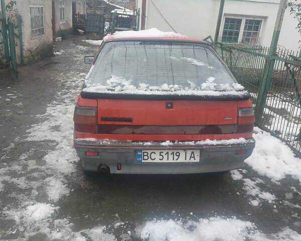 Красный Рено 11, объемом двигателя 1.4 л и пробегом 231 тыс. км за 300 $, фото 1 на Automoto.ua