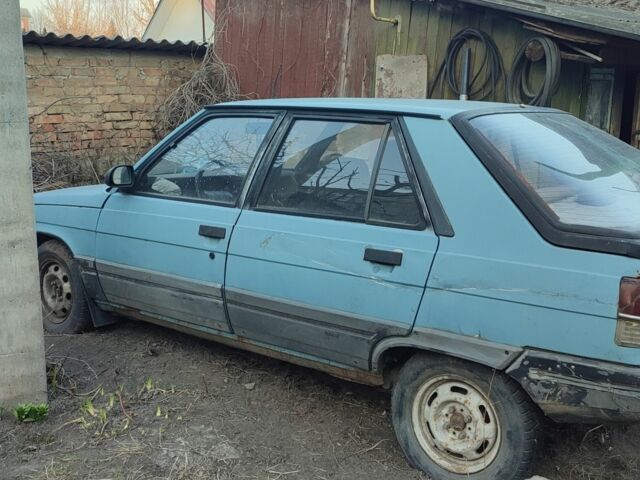 Синий Рено 11, объемом двигателя 1.4 л и пробегом 1 тыс. км за 246 $, фото 1 на Automoto.ua