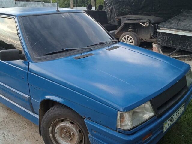 Синій Рено 11, об'ємом двигуна 1.7 л та пробігом 230 тис. км за 700 $, фото 1 на Automoto.ua