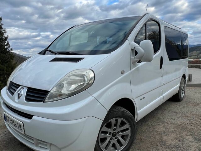 Белый Рено 12, объемом двигателя 2 л и пробегом 384 тыс. км за 12300 $, фото 1 на Automoto.ua
