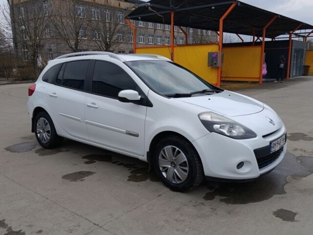 Білий Рено 12, об'ємом двигуна 1.5 л та пробігом 240 тис. км за 5700 $, фото 1 на Automoto.ua