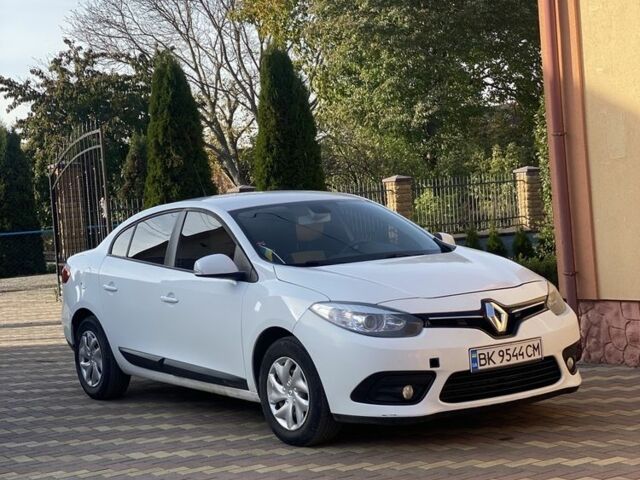 Белый Рено 14, объемом двигателя 1.5 л и пробегом 200 тыс. км за 6481 $, фото 1 на Automoto.ua